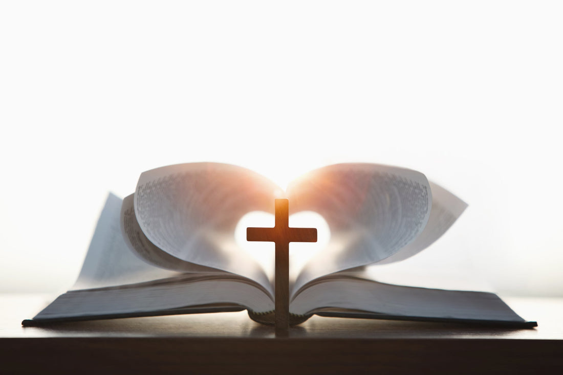 Finding Peace in God’s Presence: A Structured Bible Study Guide (1 John 4:11)